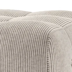 Couchhocker Sayetta