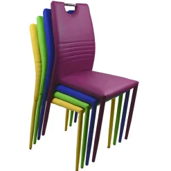 Gelbe Stühle Vinkoja