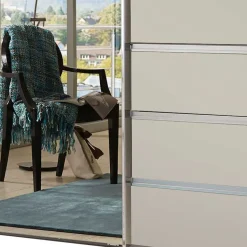 Großer Kleiderschrank Vilas
