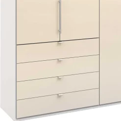 Großer Schlafzimmerschrank Invelita