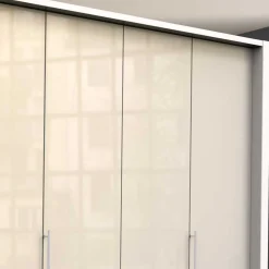 Großer Schlafzimmerschrank Invelita