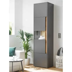 Hohe Vitrine Uzniana
