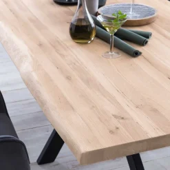 Holztisch Mureva