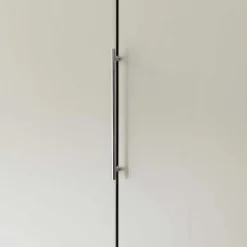 Kleiderschrank This
