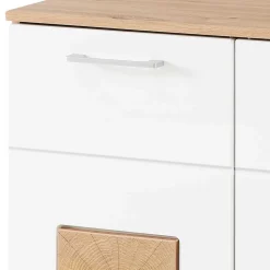 Komplett Garderobe Eddie