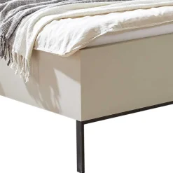 Modernes Doppelbett Miltom