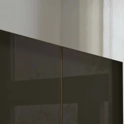 Premium Drehtürschrank Verras