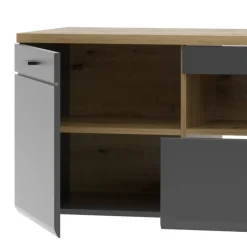 TV Board Yarisis