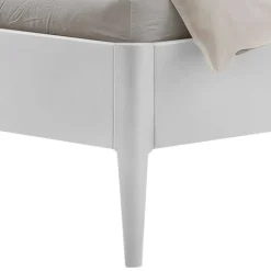 Weiß lackiertes Bett Lagon