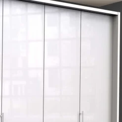 Weißer Kleiderschrank Grinzia